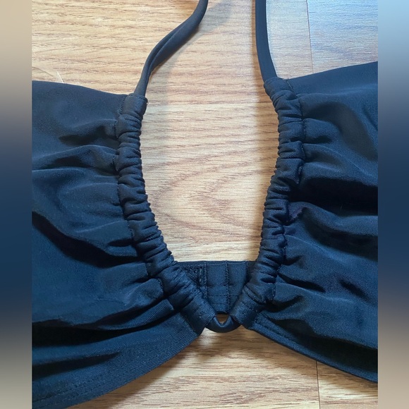 Abercrombie and Fitch upside down halter triangle bikini top - Picture 2 of 8